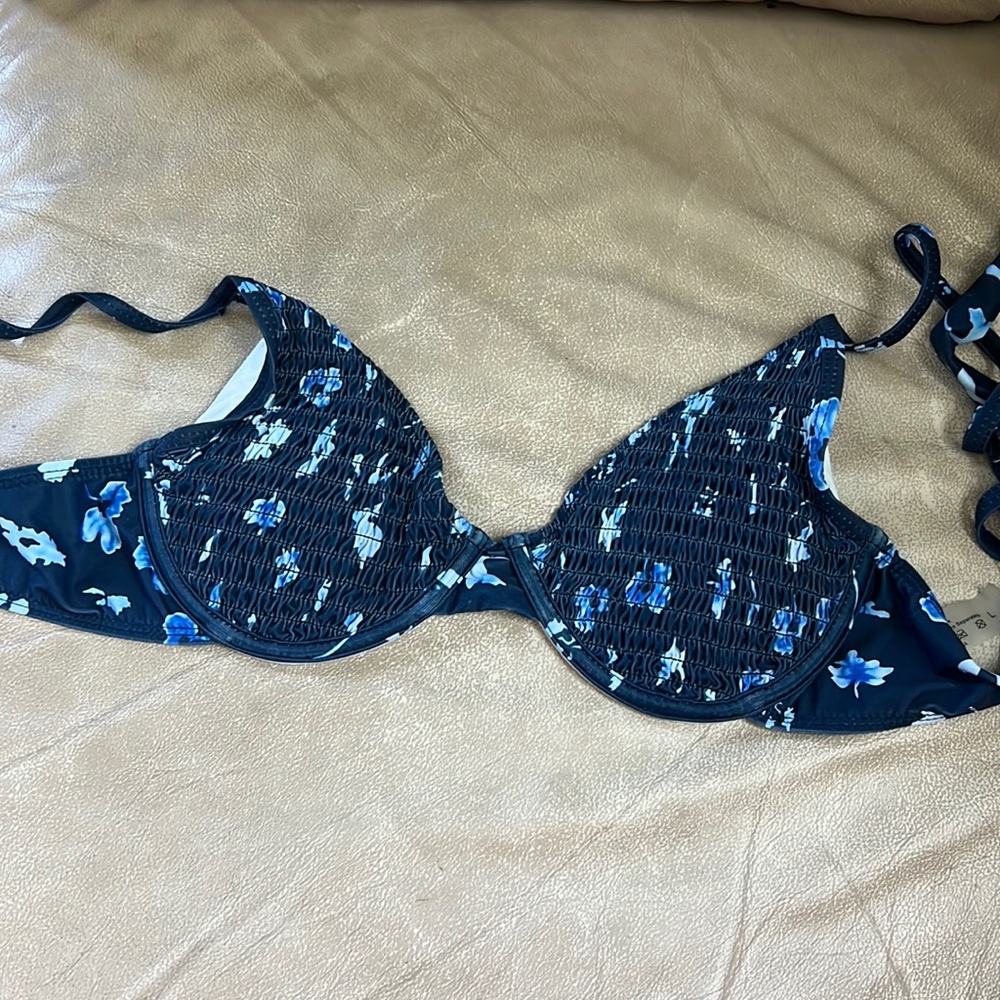 Underwire bikini